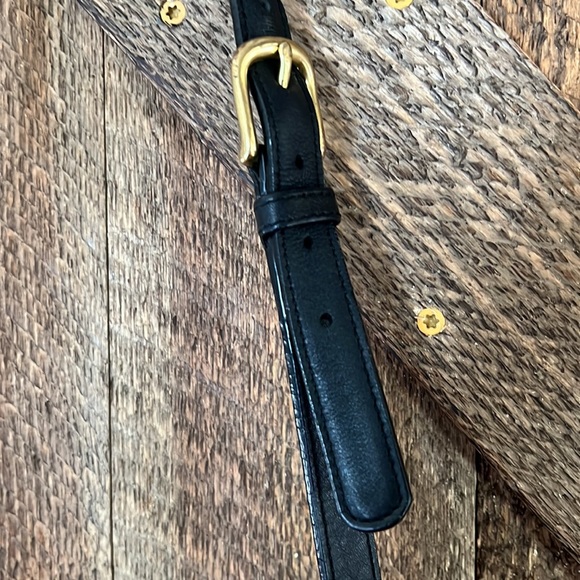 Vintage coach crossbody. - Picture 6 of 13